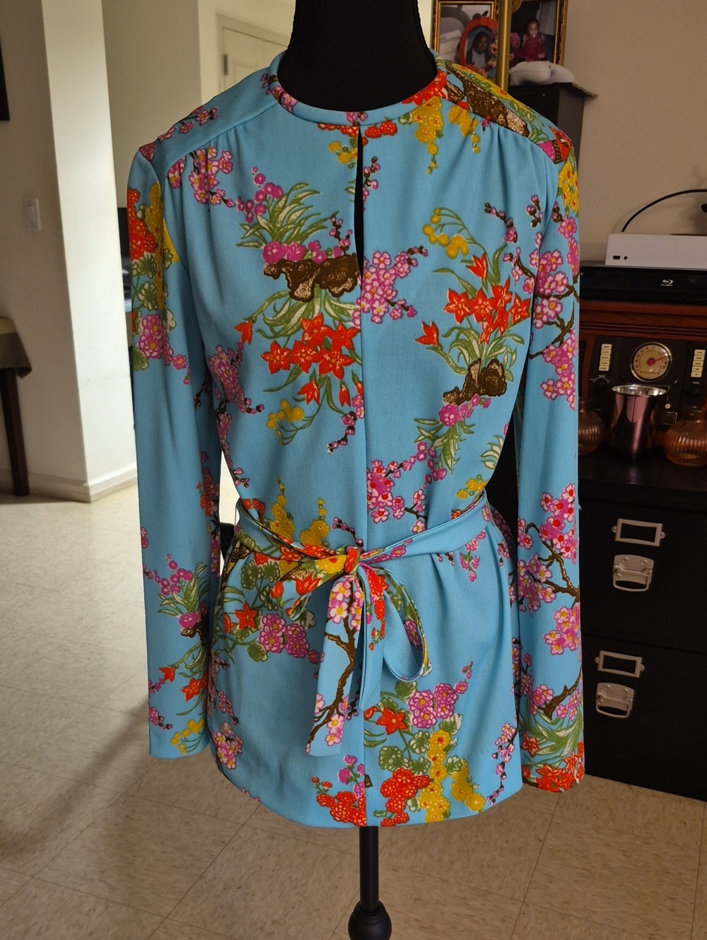 Vintage R&K Blue Floral Tie-Waist Blouse (18"ptp, Runs Small)